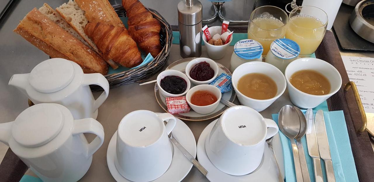 Hotel Et Spa Les Cleunes Oleron 圣特罗让莱班 外观 照片