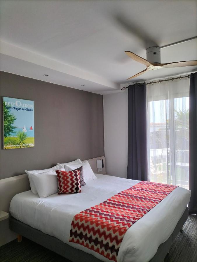 Hotel Et Spa Les Cleunes Oleron 圣特罗让莱班 外观 照片