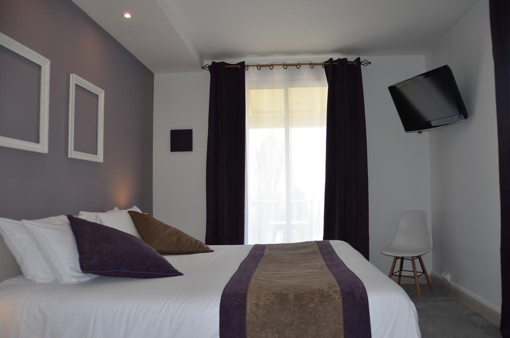 Hotel Et Spa Les Cleunes Oleron 圣特罗让莱班 外观 照片