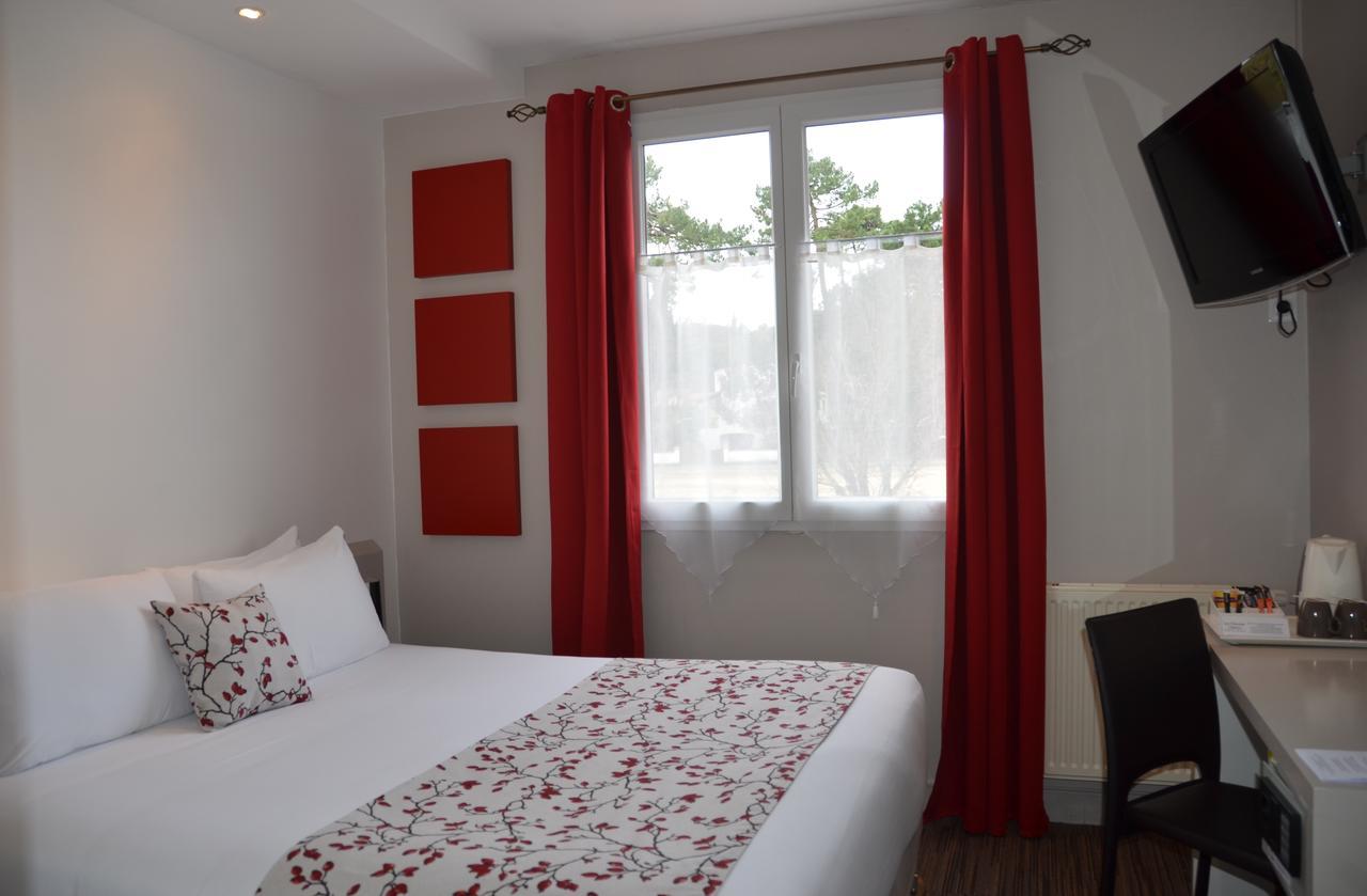 Hotel Et Spa Les Cleunes Oleron 圣特罗让莱班 外观 照片