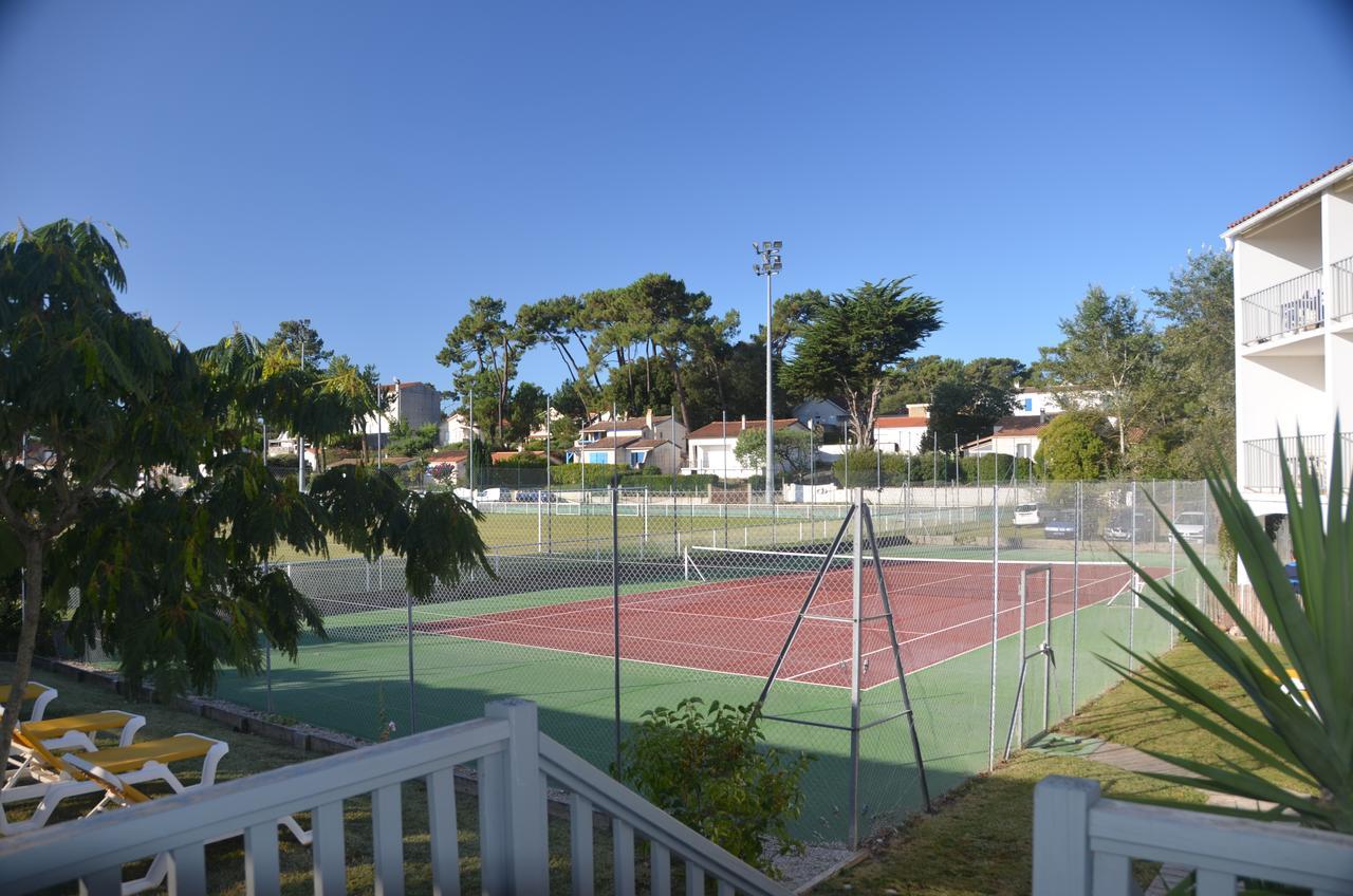 Hotel Et Spa Les Cleunes Oleron 圣特罗让莱班 外观 照片