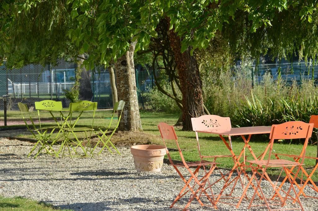 Hotel Et Spa Les Cleunes Oleron 圣特罗让莱班 外观 照片