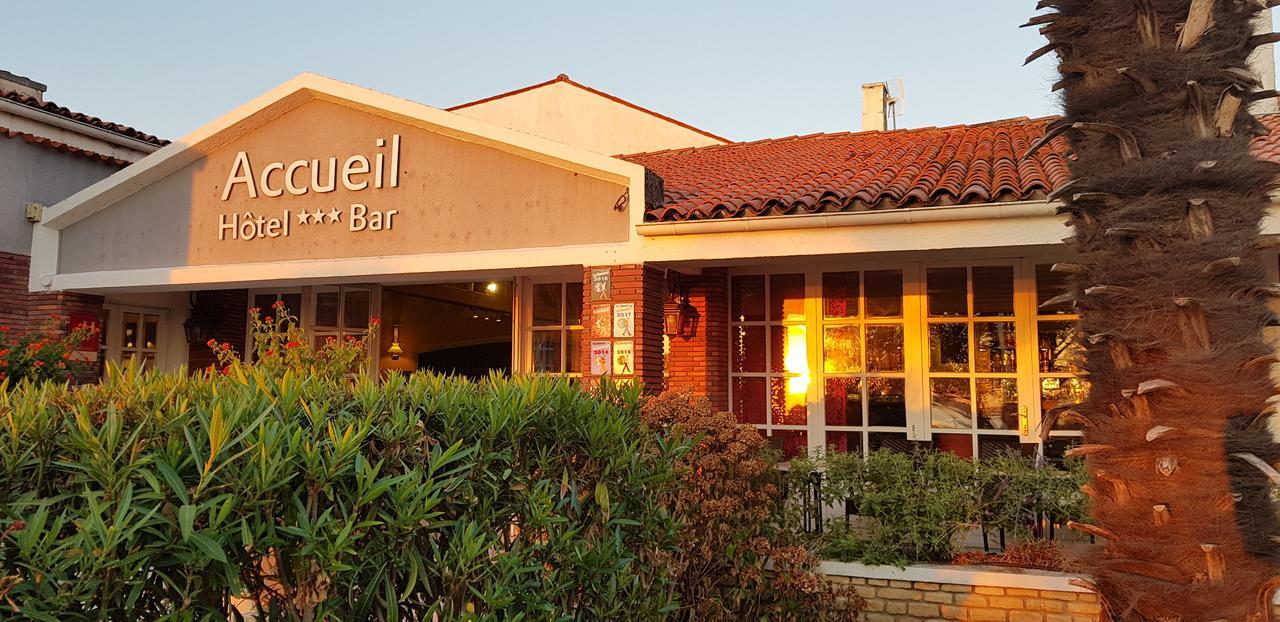 Hotel Et Spa Les Cleunes Oleron 圣特罗让莱班 外观 照片