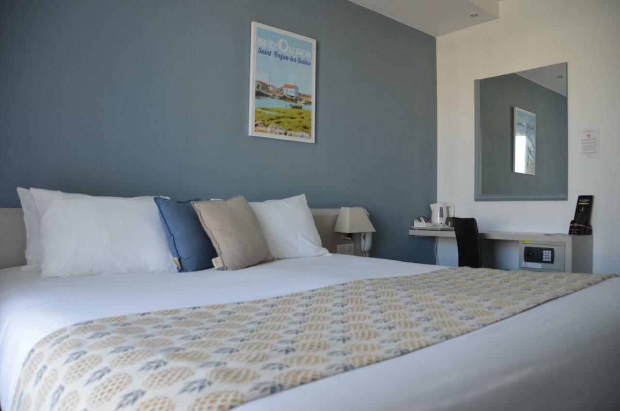 Hotel Et Spa Les Cleunes Oleron 圣特罗让莱班 外观 照片
